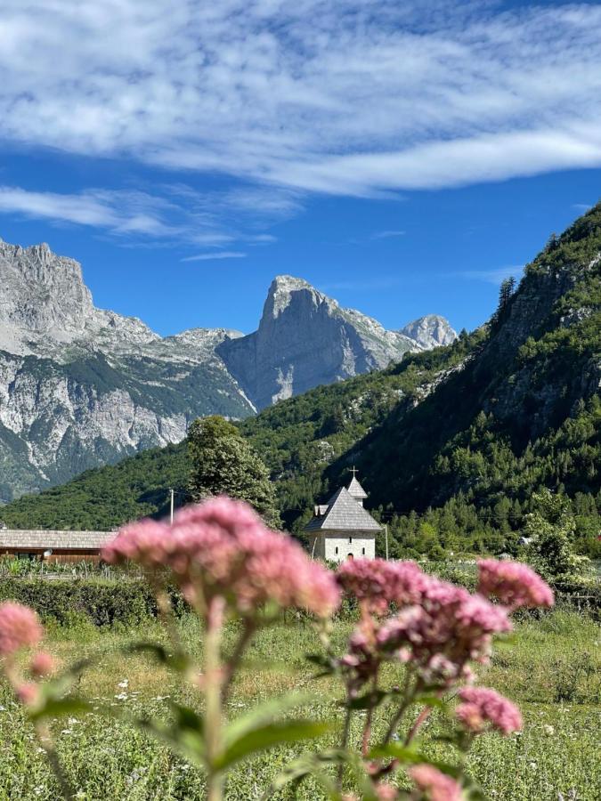 Thethi Mountain Hotel Buitenkant foto